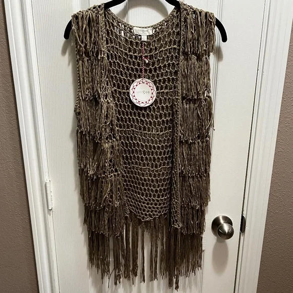 Umgee Jackets Coats Umgee Fringe Crochet Boho Vest Size